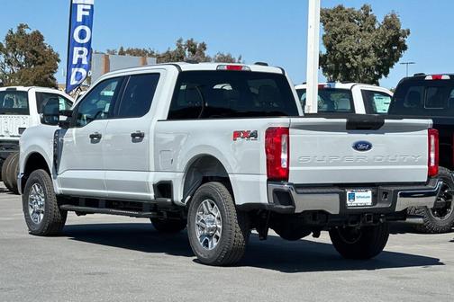 2025 Ford F-250 XLT
