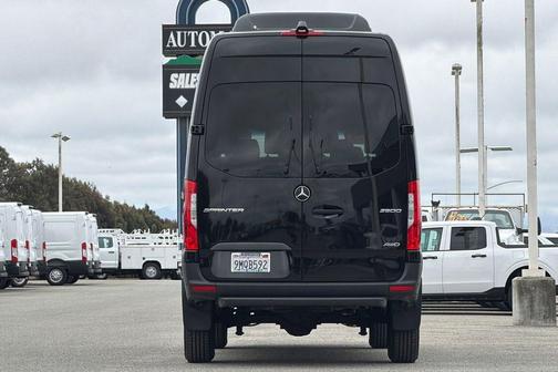 Black 2024 Mercedes-Benz Sprinter 2500 Standard Roof