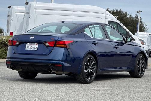 2024 Nissan Altima SR FWD