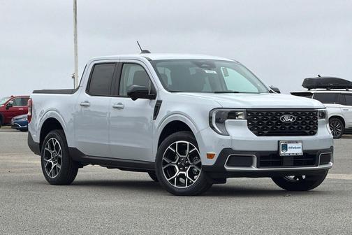 Space White Metallic 2026 Ford Maverick Lariat