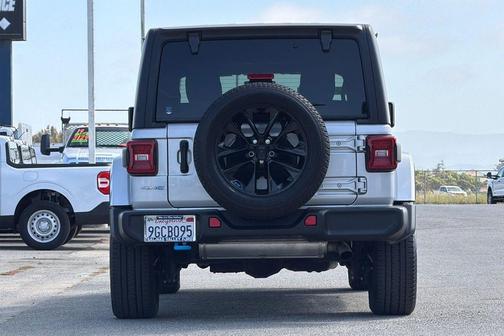 Silver Zynith Clearcoat 2023 Jeep Wrangler 4xe Sahara