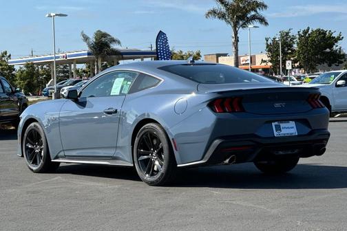 2025 Ford Mustang GT