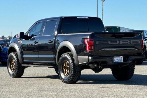2020 Ford F-150 Raptor