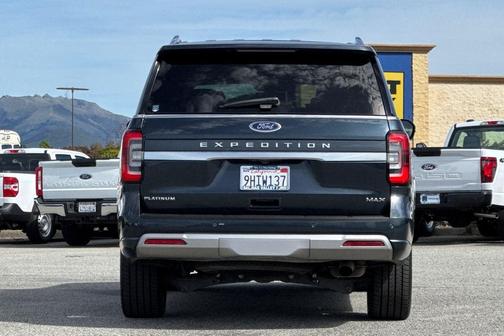 2023 Ford Expedition Max Platinum