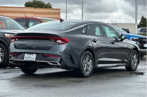 2022 Kia K5 LXS