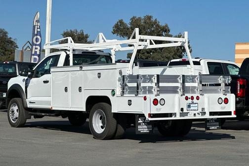 Oxford White 2024 Ford F-450 XL