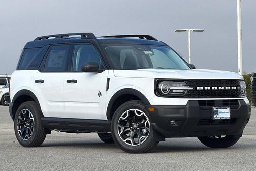 Oxford White 2026 Ford Bronco Sport Outer Banks