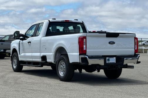 2025 Ford F-250 XL