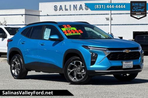 2025 Chevrolet Trax LT