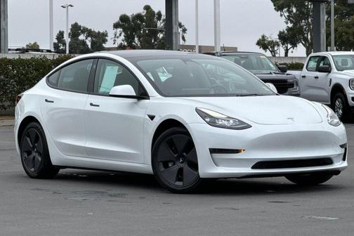 2023 Tesla Model 3 Standard Range
