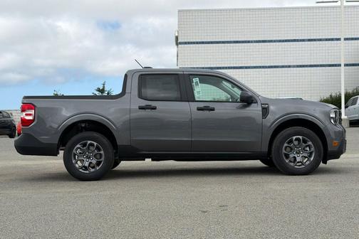 Carbonized Gray Metallic 2026 Ford Maverick XLT