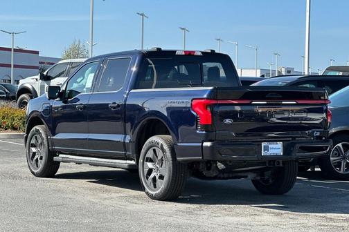 2025 Ford F-150 Lightning LARIAT