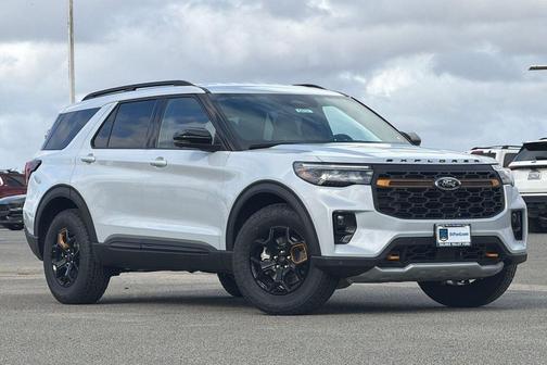 Space White Metallic 2026 Ford Explorer Tremor