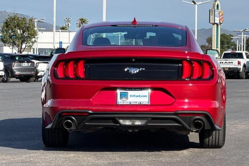 2022 Ford Mustang EcoBoost Premium
