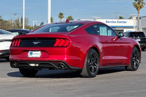 2022 Ford Mustang EcoBoost Premium