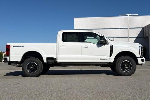 Star White Metallic Tri-Coat 2026 Ford F-250 Lariat