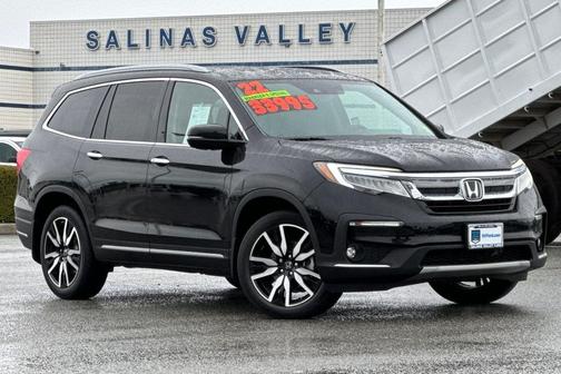 2022 Honda Pilot Touring 8-Passenger