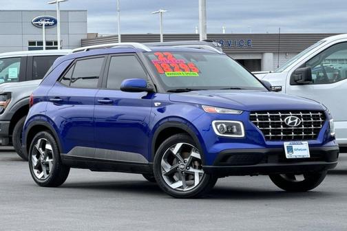 2022 Hyundai VENUE Limited