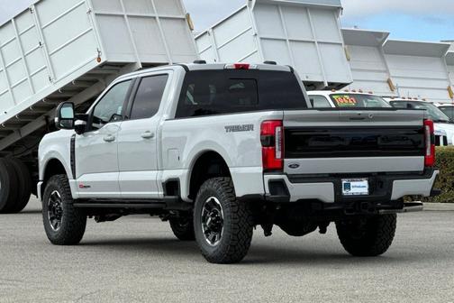 2026 Ford F-250 Platinum