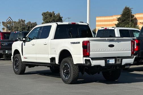 2025 Ford F-250 Lariat