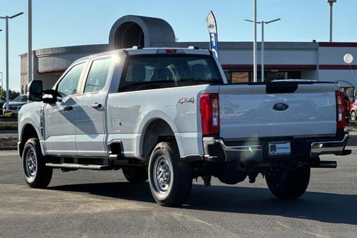 2025 Ford F-350 XL