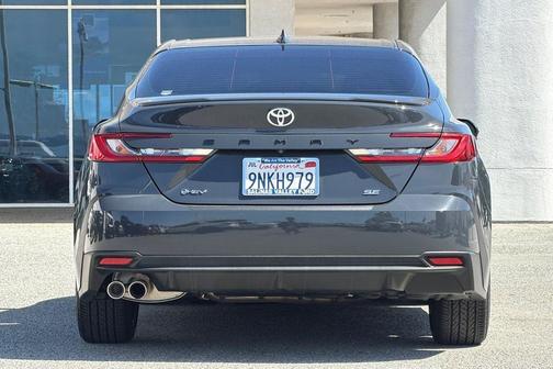 Underground 2025 Toyota Camry SE