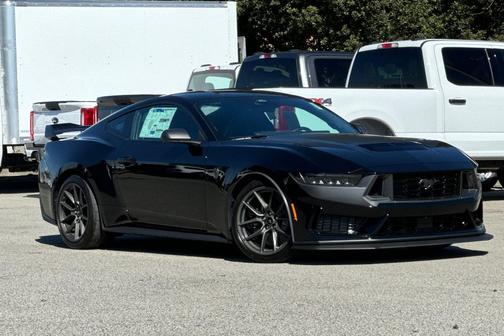 2025 Ford Mustang Dark Horse Fastback