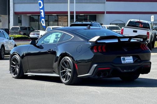 2025 Ford Mustang Dark Horse Fastback