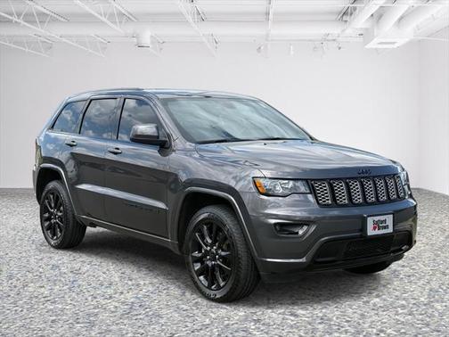 2021 Jeep Grand Cherokee Laredo