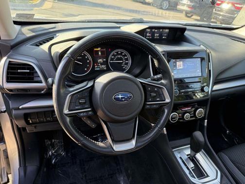 Ice Silver Metallic 2019 Subaru Forester Premium