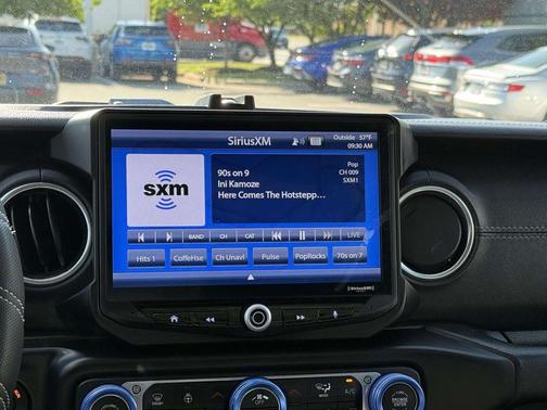 Ocean Blue Metallic Clearcoat 2019 Jeep Wrangler Unlimited Sahara