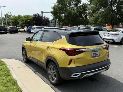 2022 Kia Seltos S