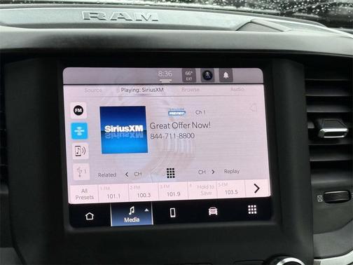 2022 RAM 2500 Big Horn Crew Cab 4x4 6'4' Box