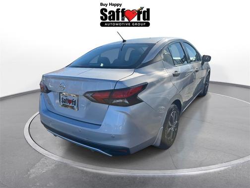 2021 Nissan Versa 1.6 S