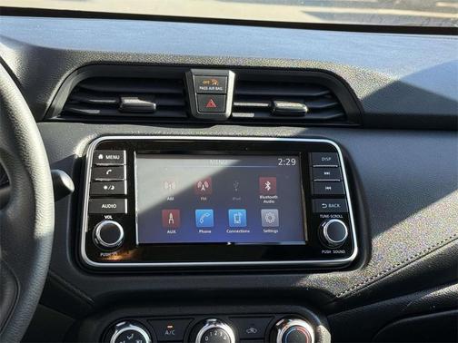 2021 Nissan Versa 1.6 S