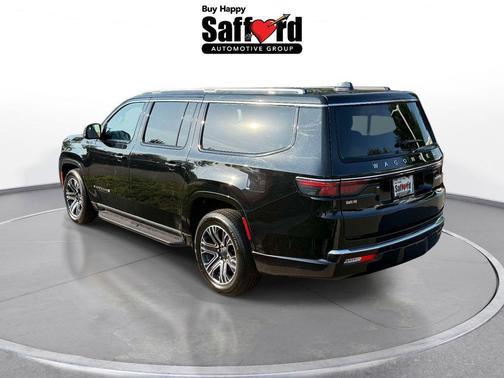 Diamond Black Crystal Pearlcoat 2024 Jeep Wagoneer L Series II 4x4