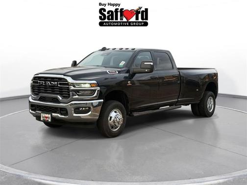 2026 RAM 3500 Tradesman Crew Cab 4x4 8' Box