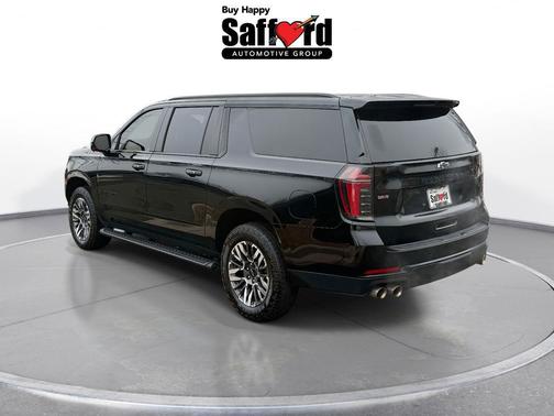 2025 Chevrolet Suburban 4WD Z71