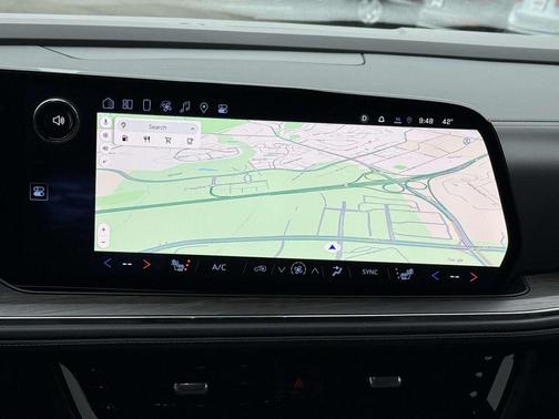 2025 Chevrolet Suburban 4WD Z71