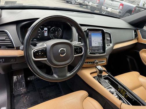 Denim Blue Metallic 2018 Volvo XC90 T6 Inscription