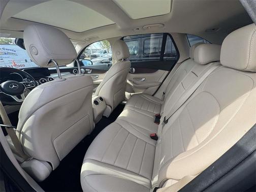 2021 Mercedes-Benz GLC 300 4MATIC