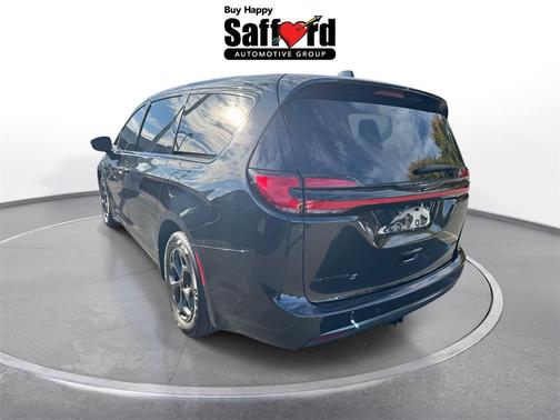 2022 Chrysler Pacifica Hybrid Limited