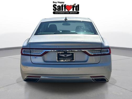 Ingot Silver 2018 Lincoln Continental Premiere