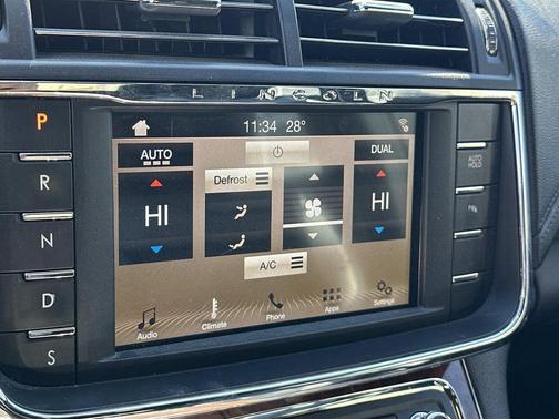 Ingot Silver 2018 Lincoln Continental Premiere