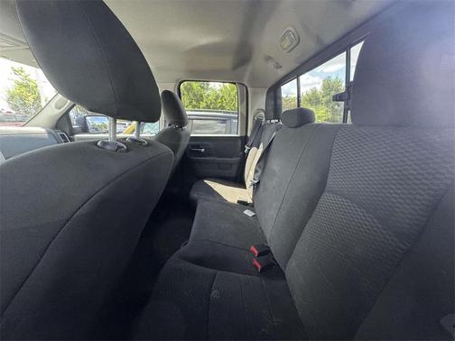 2019 RAM 1500 Classic Warlock Quad Cab 4x2 6'4' Box