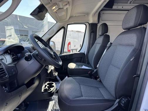 2025 RAM ProMaster 2500 Tradesman