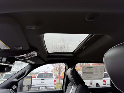 2026 RAM 2500 Laramie Crew Cab 4x4 6'4' Box