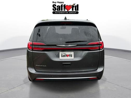 Granite Crystal Metallic Clearcoat 2023 Chrysler Pacifica Touring L