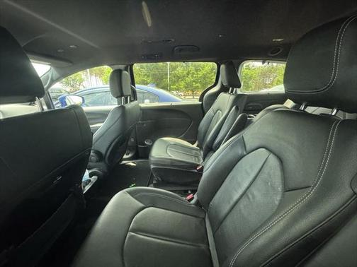 2021 Chrysler Pacifica Hybrid Touring L