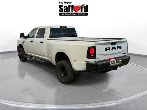 2026 RAM 3500 Tradesman Crew Cab 4x4 8' Box
